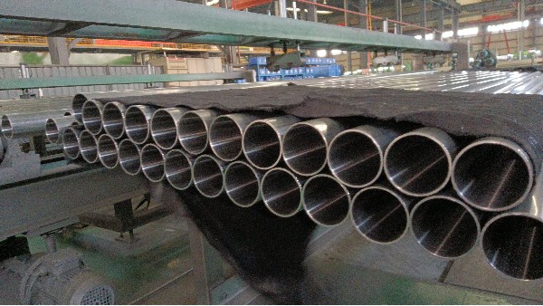 304不锈钢焊管在工业自动化电动推杆起什么作用