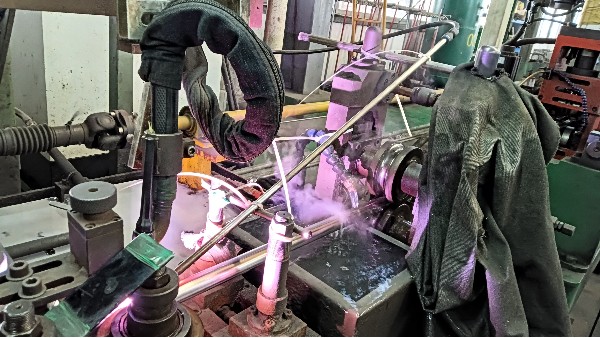 如何选择适合的不锈钢换热管或不锈钢流体管