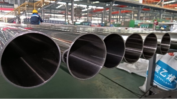 不锈钢消音器用啥管？