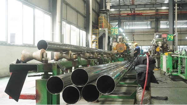 固溶处理：被忽略的“淬火重生”，如何决定不锈钢管的寿命？