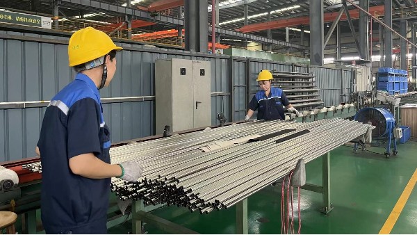 新能源电池行业不锈钢管选择！