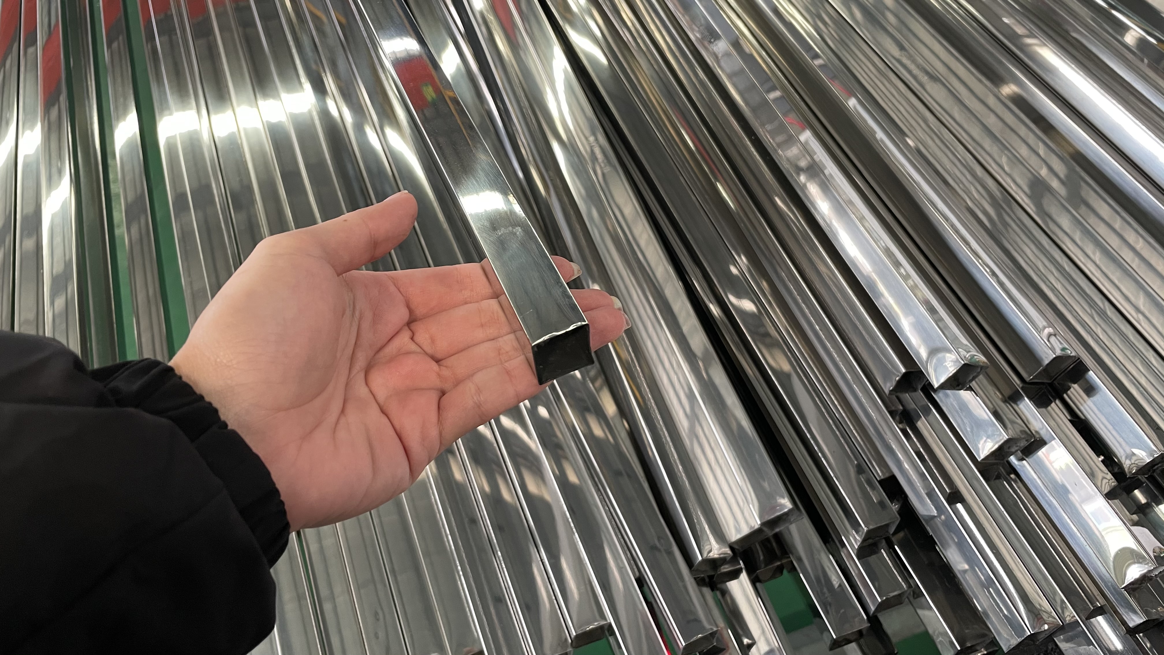 表面之下：不锈钢管多种表面处理的功用与美学