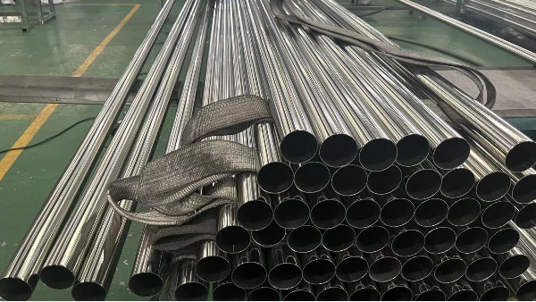 304不锈钢管耐腐蚀、多功能管材的选择